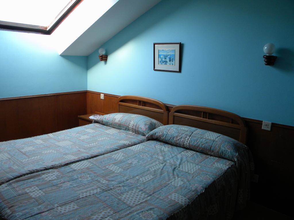 Hotel Solymar Брисия Номер фото